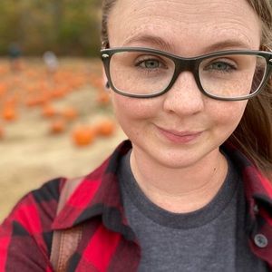 Meet your Posher, Ashlee